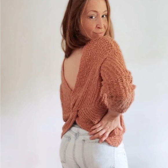 Sweaters - DREAMERS Twist Back Rust Knit Slouchy
Crop Sweater